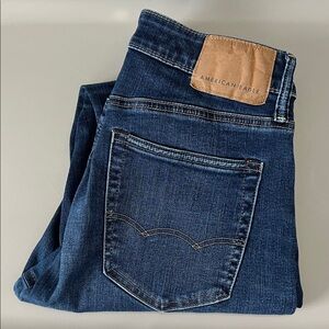 American Eagle Slim Fit Jean Medium Wash Size 31